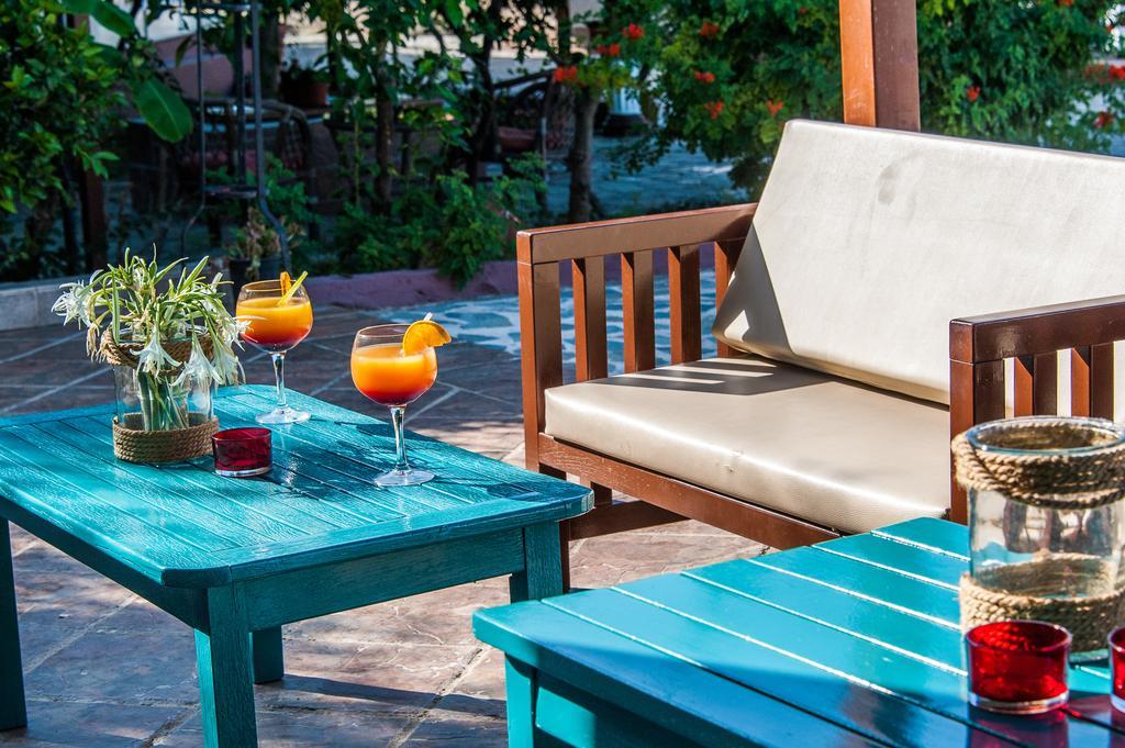 Zante Nest Studios & Apartments Аликанас Екстериор снимка