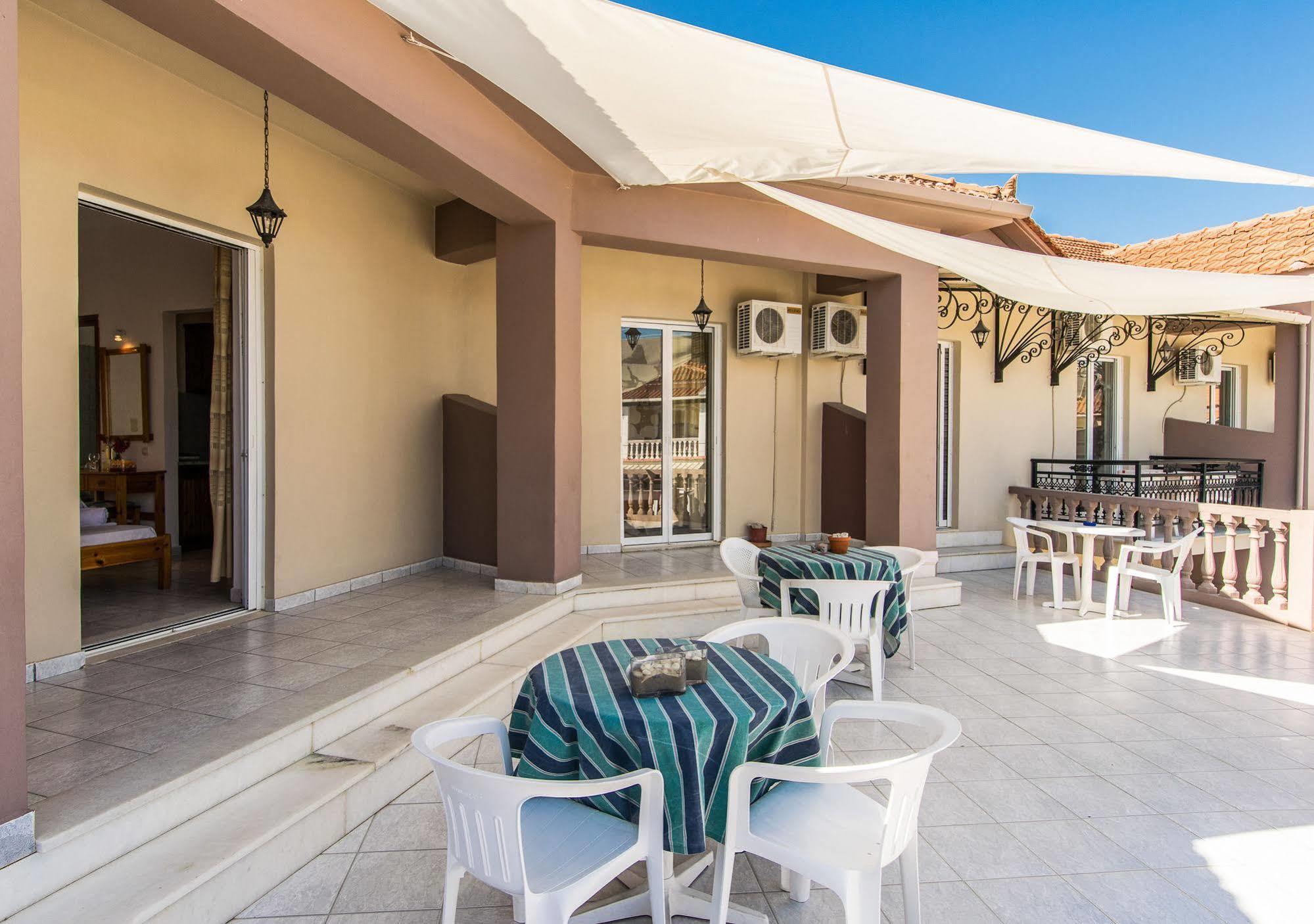 Zante Nest Studios & Apartments Аликанас Екстериор снимка